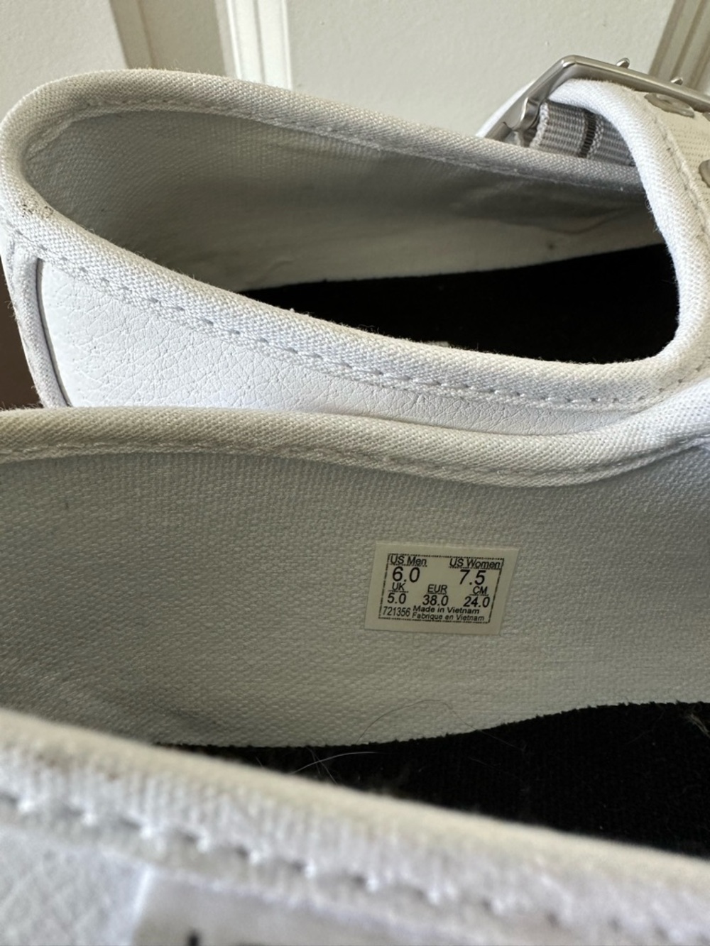 Vans White Mary Jane Creeper Buckle Shoe Size 7.5 - Picture 6 of 11